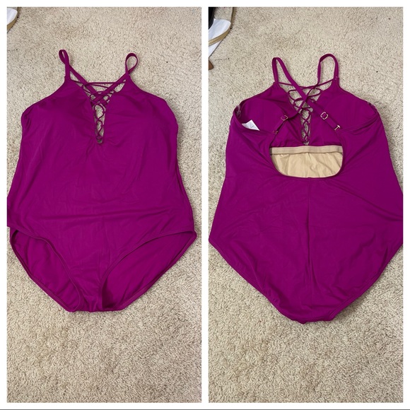 NWT! La Blanca Plus Size Island Goddess Lace-Up One Piece Swimsuit - Picture 2 of 8